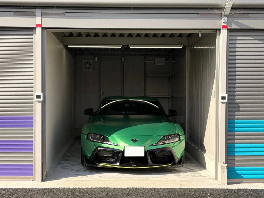 COCO GARAGE平塚Aタイプの車両保管写真